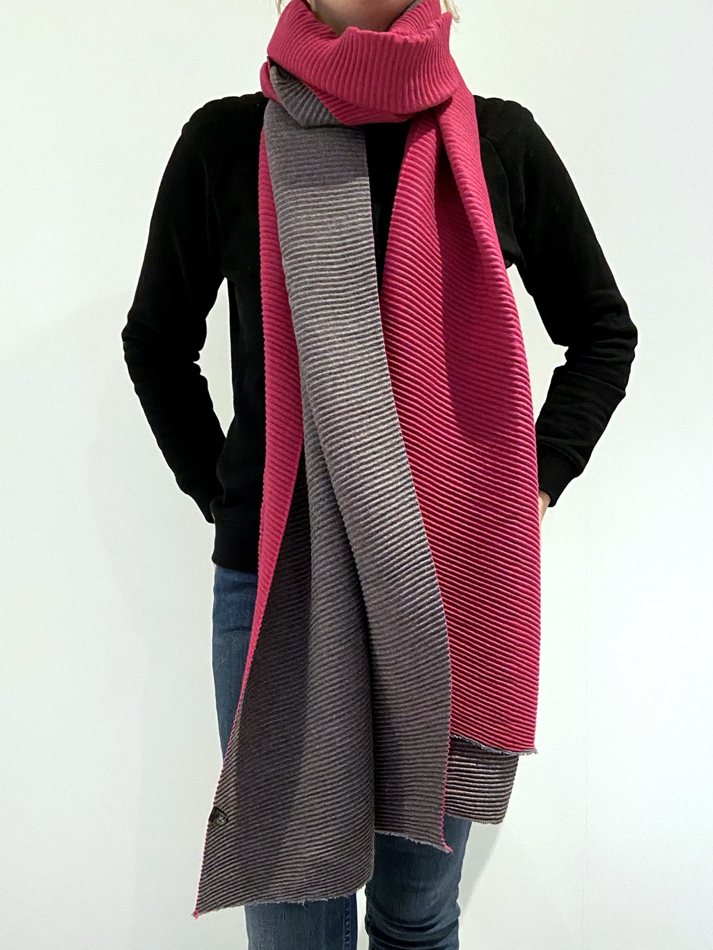 Pink and grey, think ribbed scarf